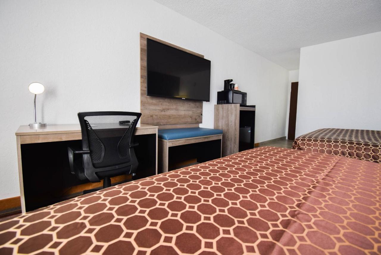 Quality Inn & Suites Sulphur Springs Exterior foto