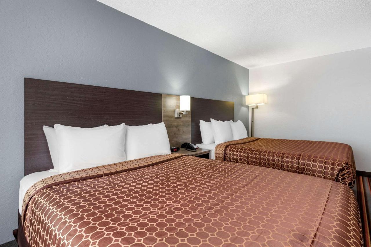 Quality Inn & Suites Sulphur Springs Exterior foto